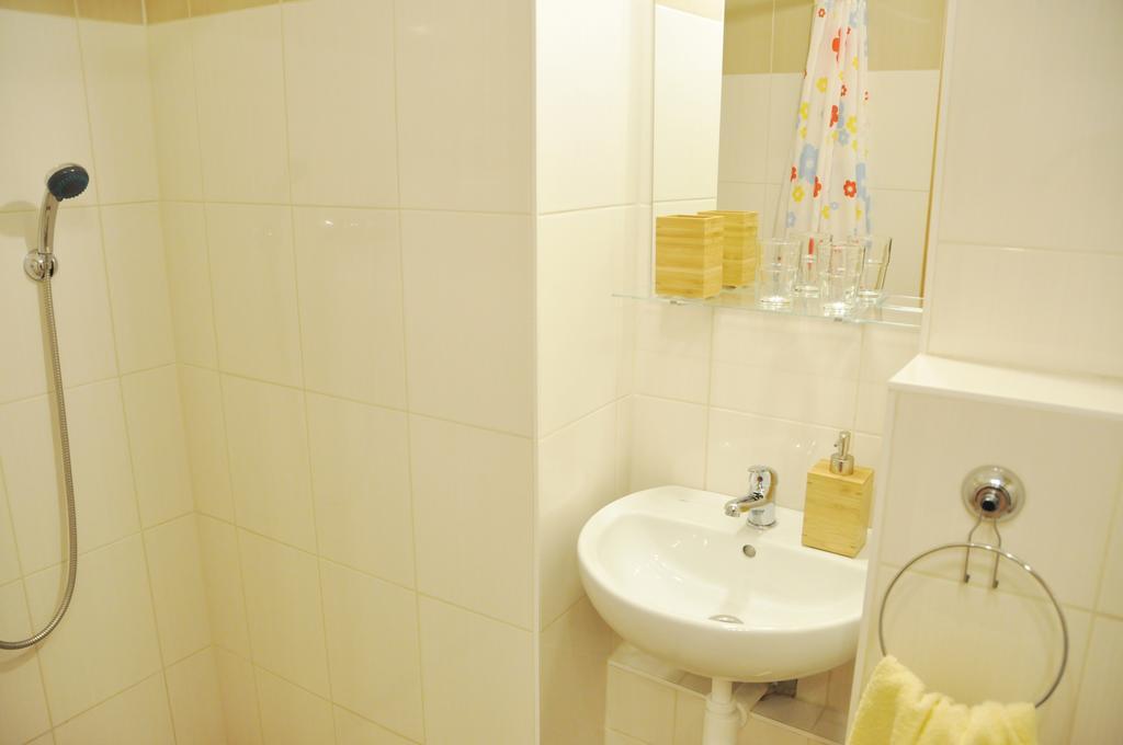 Traditional Slovak Apartment Bratislava Ngoại thất bức ảnh