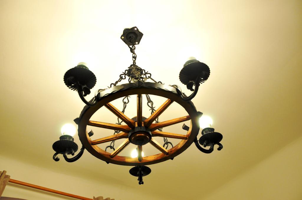 Traditional Slovak Apartment Bratislava Ngoại thất bức ảnh